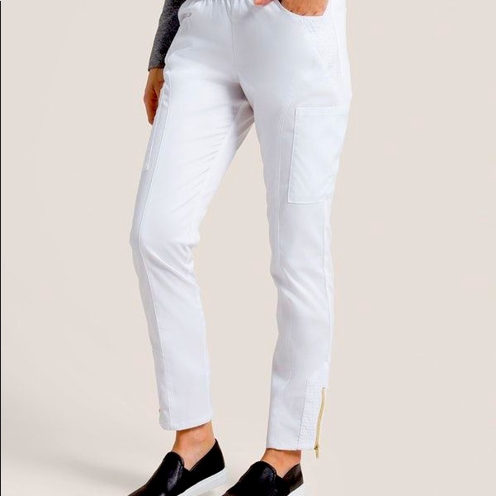 Jaanuu White Size Small P Moto Scrub Pants 👖